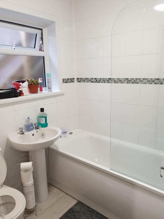 Chatham Private Rooms Bagian luar foto